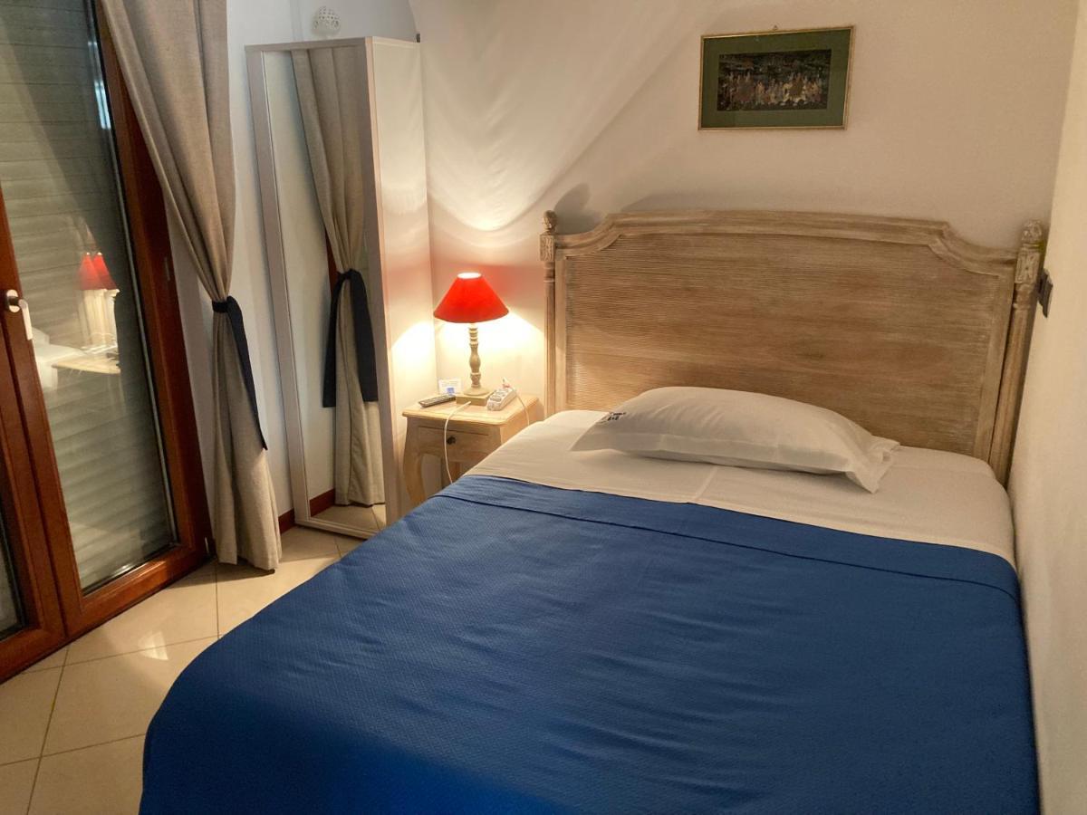 Domus B&B Modugno Exterior foto